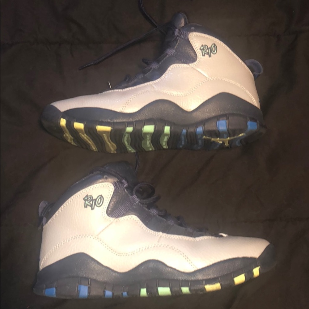 Jordan retro 10’s Rio - Picture 2 of 5